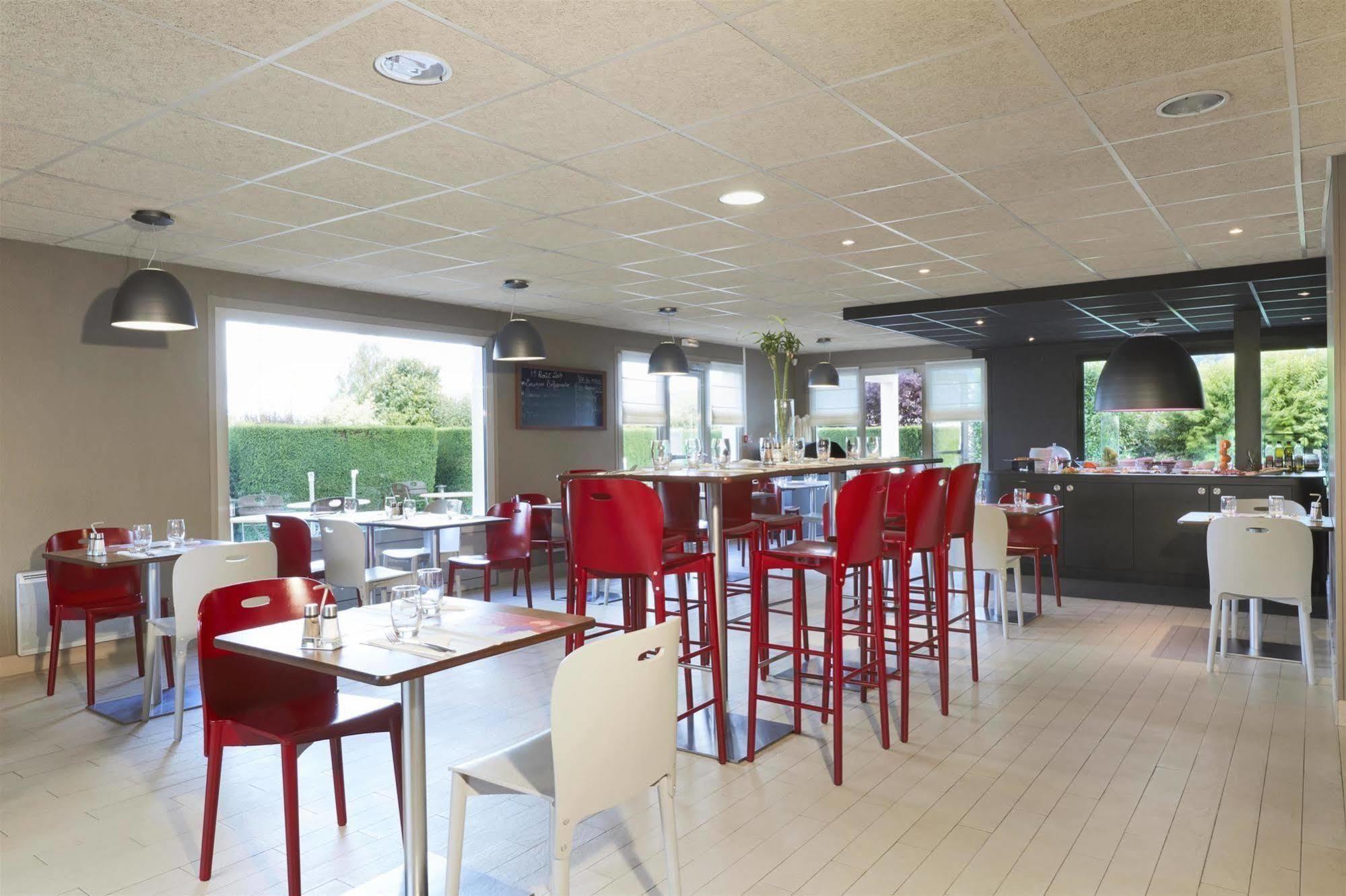 圣迪钟楼酒店 Saint-Die-des-Vosges 外观 照片